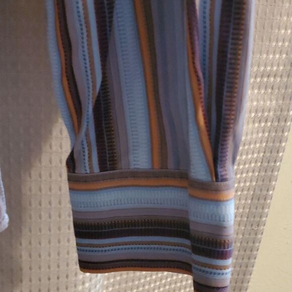 Johnston and Murphy Tailored fit 100% cotton button up shirt - Picture 5 of 7